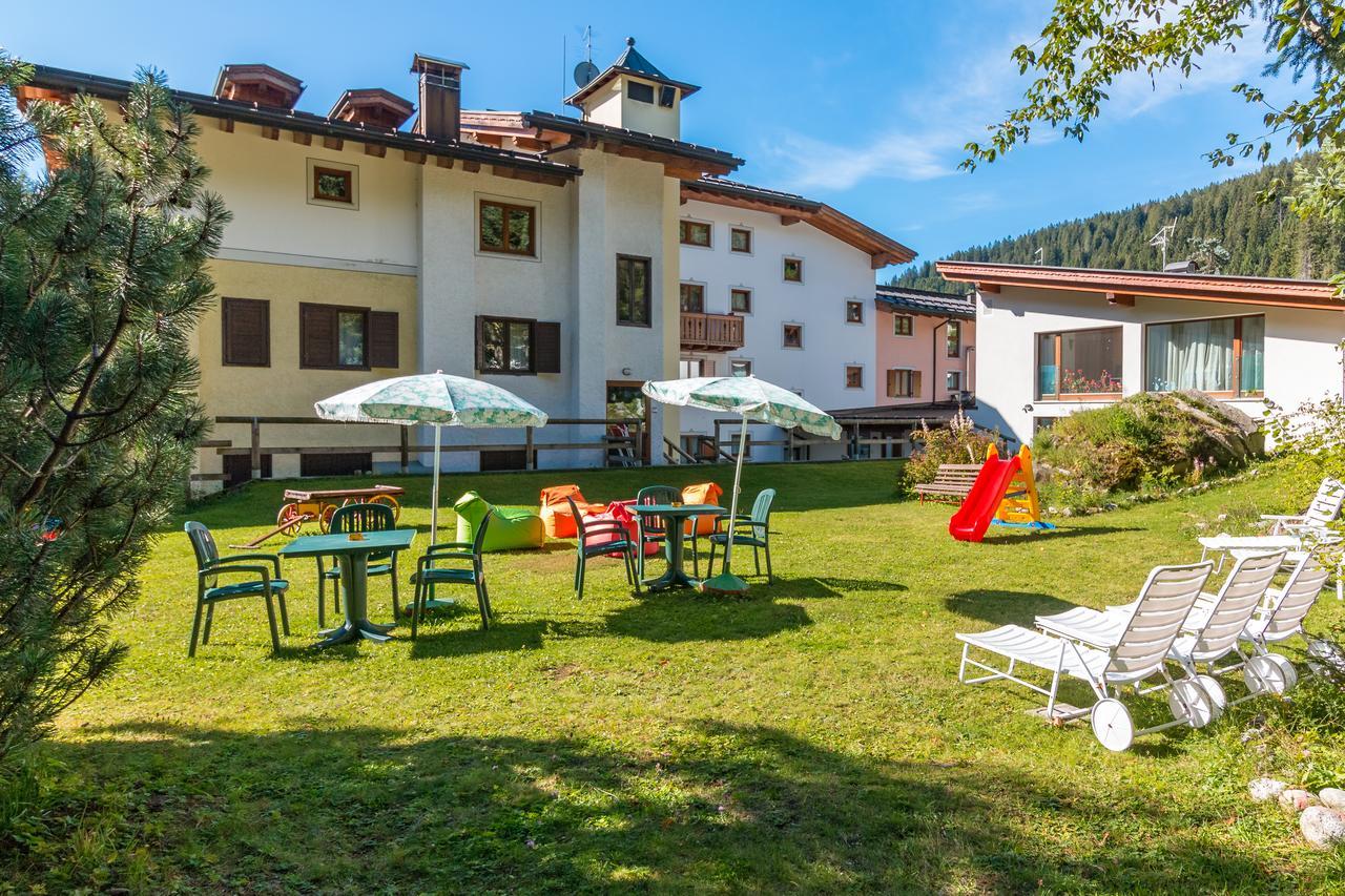 Hotel Bonapace ***S Мадонна-ді-Кампільйо Екстер'єр фото